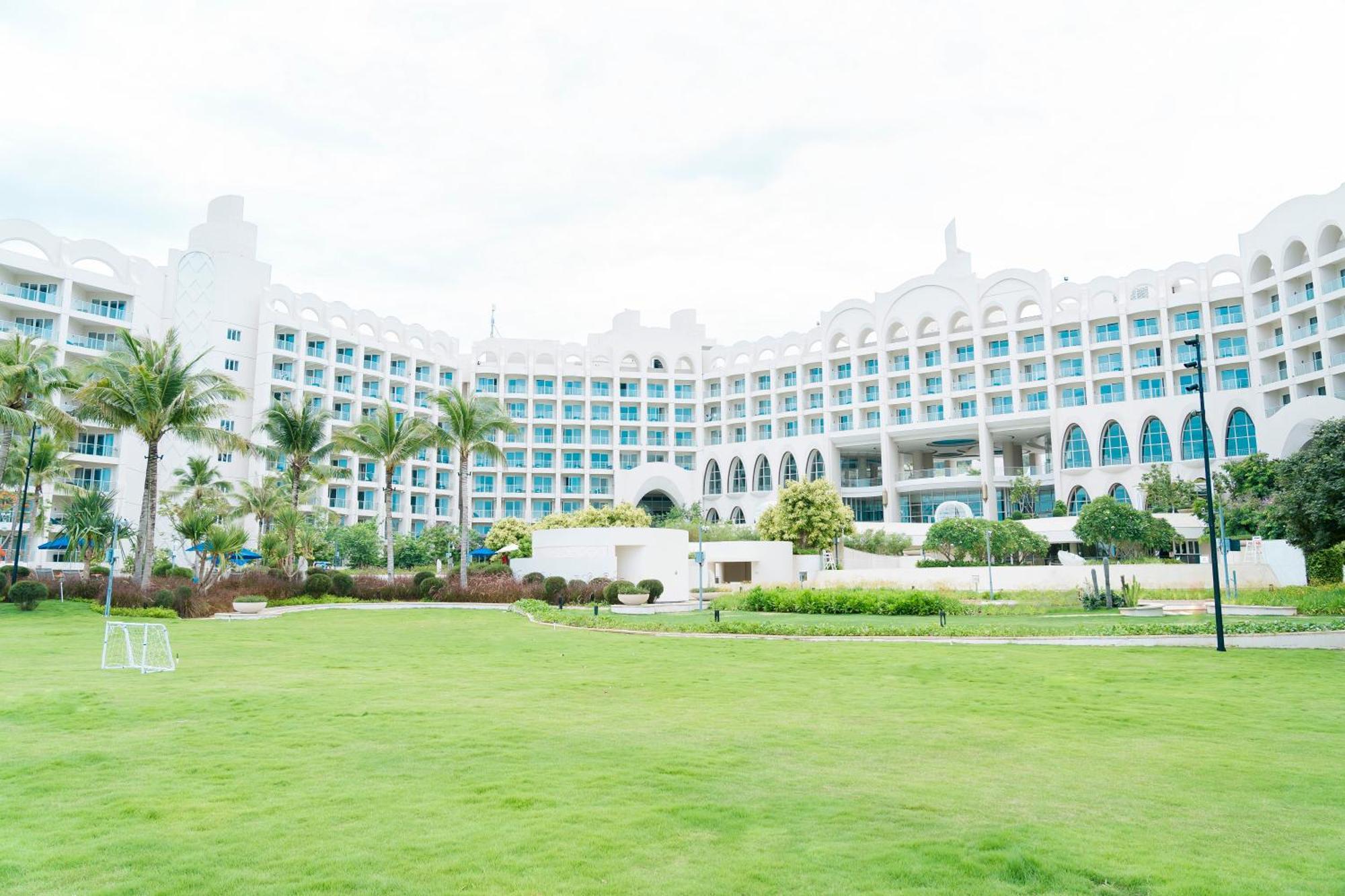 Hyatt Regency Hainan Ocean Paradise Resort Санья Экстерьер фото